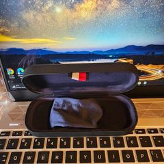 Tommy Hilfiger Glasses Case With Cleaning Cloth