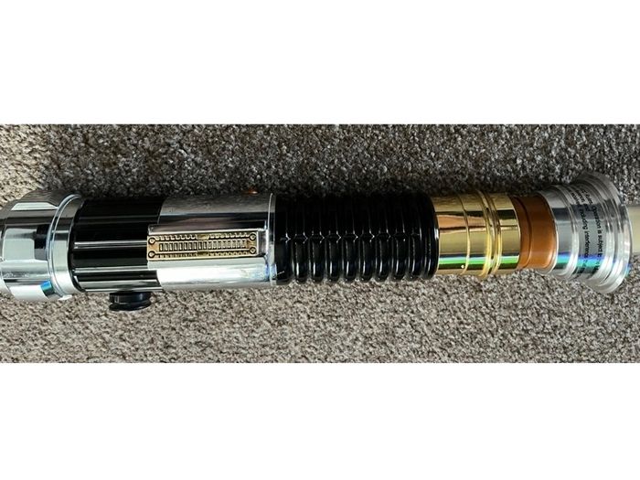 Obi-Wan Kenobi Lightsaber Force FX Master Replicas