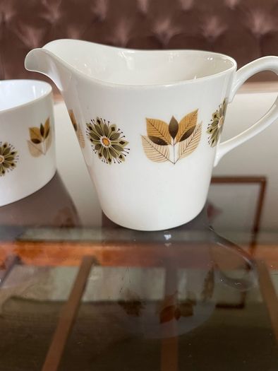 Colclough Bone China Ridgeway Pottery milk Jug and Sugar Bowl