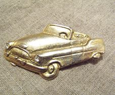 Vintage Buick Brooch/Pin Badge - Vintage American Car Collectible - Vintage Badge