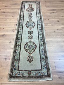 P.ersian Tabriz Tabatabai Runner 2.75x0.80 (TABR)