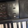 Yamaha keyboard PSR 383 Image 2
