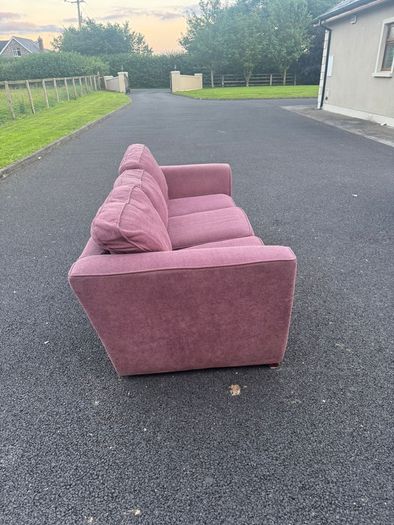 pink couch