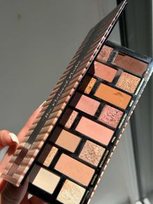 Too Faced Born This Way eyeshadow palette