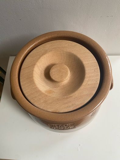 Kiltrea large pottery snack crock
