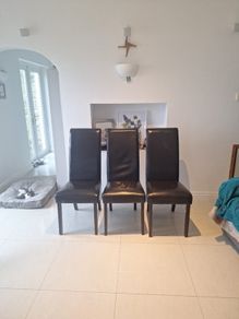 dining room chairs