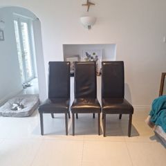 dining room chairs