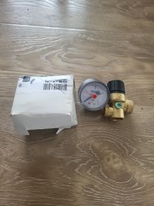 1/2"  3bar safety valve and gauge