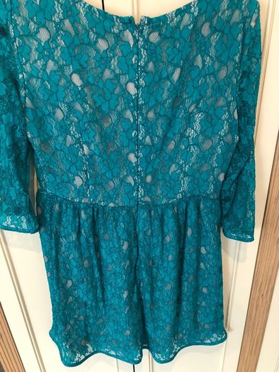 Green lace dress