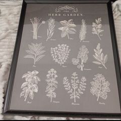 2 Large 1 vegetable & 1 herb garden picture Sets.  selling both for 8 euro. 40X50CM
