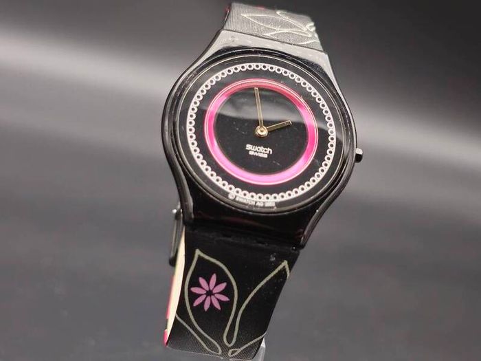 Vintage Collectable Swiss Swatch from 2002