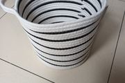 Dunnes Stores Medium Cotton Rope Blasket.  Size : Medium - H10" x 11"   B.N.W.T.