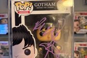 Funko Pop! DC Universe Gotham Oswald Cobblepot signed Robin Lord Taylor Autograph with umbrella drawing