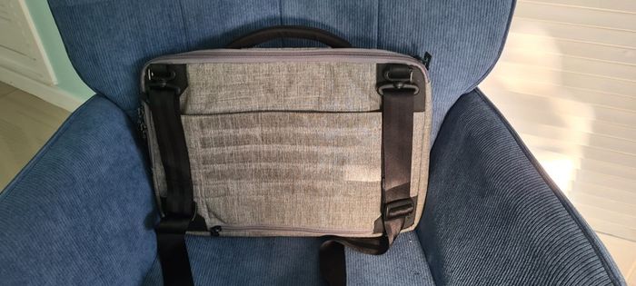 Ogio Newt 13" Slim Sleeve Messenger Bag - Static - Kindle Tablet iPAd