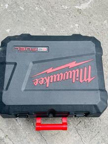 Milwaukee nail gun empty box