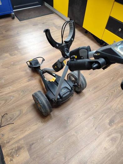 powakaddy FW7 Golf Trolley