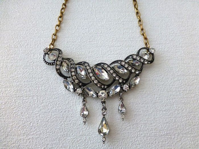 Art Deco Vintage Style Crystal Gold Necklace