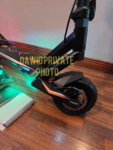 Electric Scooter, Brand New, Free Kukirin Bag , Delivery Available,6months Warranty