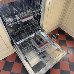 Bosch integrated dishwasher - good condition