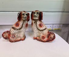retro vintage decor fireside ceramic dogs