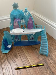 Elsa's Castle (Frozen)