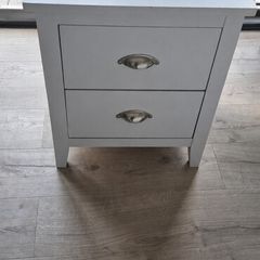 1x bedside locker