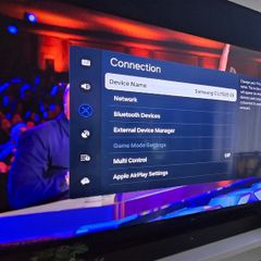 Samsung 65"