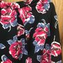 New boohoo rose skirt size 14 Image 2