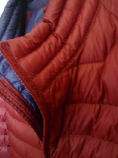 Spital Fields Gents Quilted Puffer Bomber  90% Down Puffer & 10% Feather Zipped Jacket coat. Medium. Colour Wine/burgundy/oxblood. Immaculate. Spitalfields