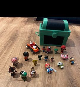 Ryan's world toys and chest