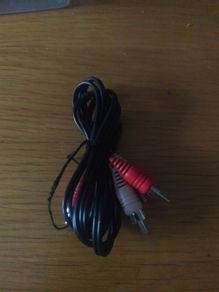 2x RCA cable