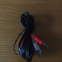 2x RCA cable