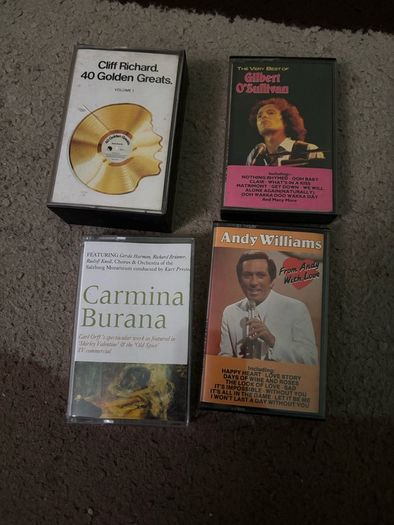 Audiocassettes original albums