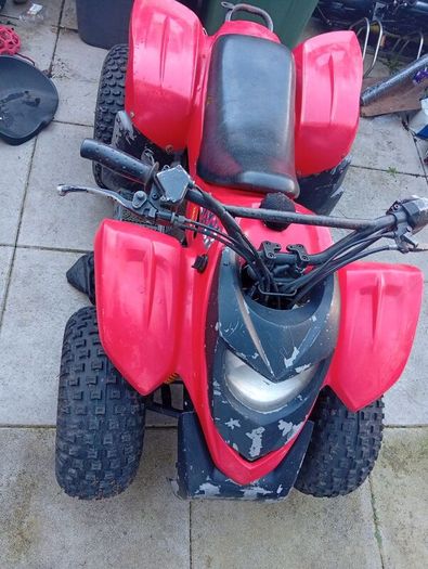 quad (no runner)