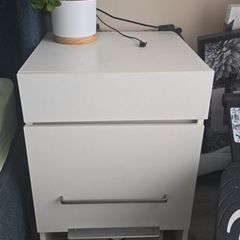 cupboard vaccum cleaner