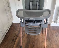 Maxi Cosi Highchair