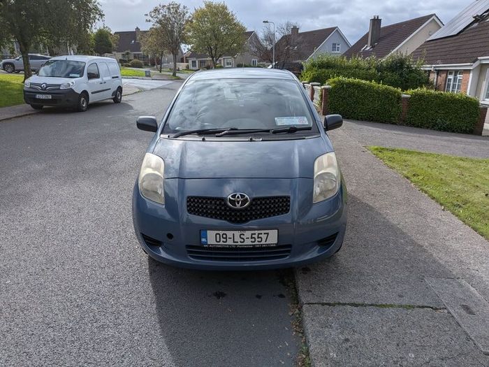 2009 Toyota Yaris  Ideal Mechanic / DIY Project