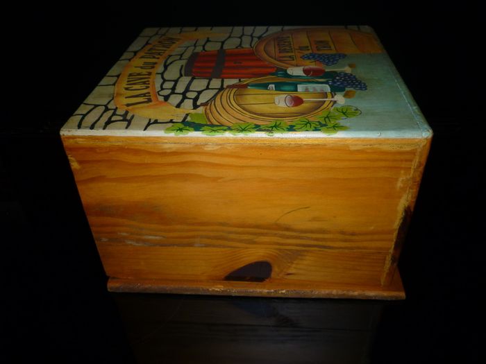 Wine rack Wooden Storage Box Crate Hand Painted. Vintage
