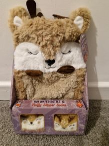 Hot water bottle & fluffy socks set