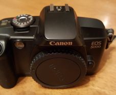 Canon EOS 5000 35mm film camera