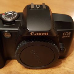 Canon EOS 5000 35mm film camera