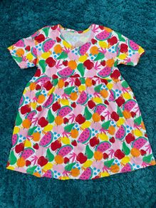 Colourful summer dress for a girl, 6-7 years