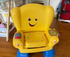 Fisher Price Laugh & Learn Smart Stages Chair in Yellow