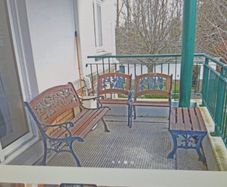 garden bench