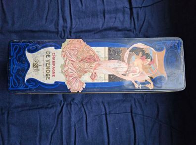 Vintage Chamagne Tin