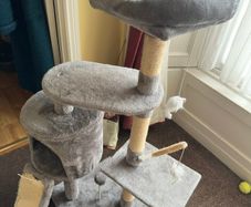 Cat tree/house