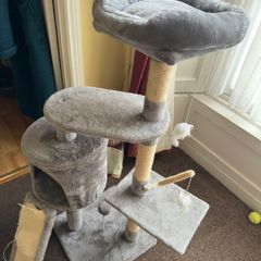 Cat tree/house