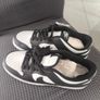 Nike size 6 Image 3