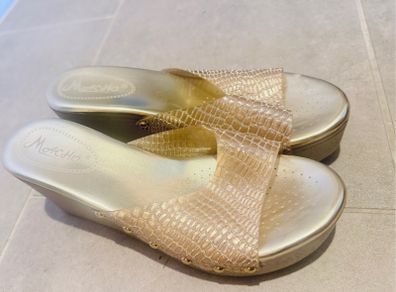 Metro Gold wedge heels