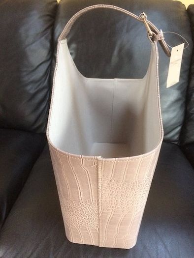 Magazine holder. Grey croc. New